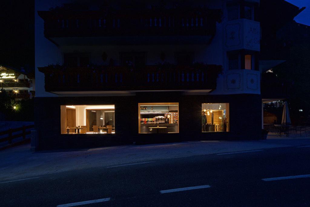 Hotel Silvana 塞尔瓦迪加尔代纳山谷 外观 照片